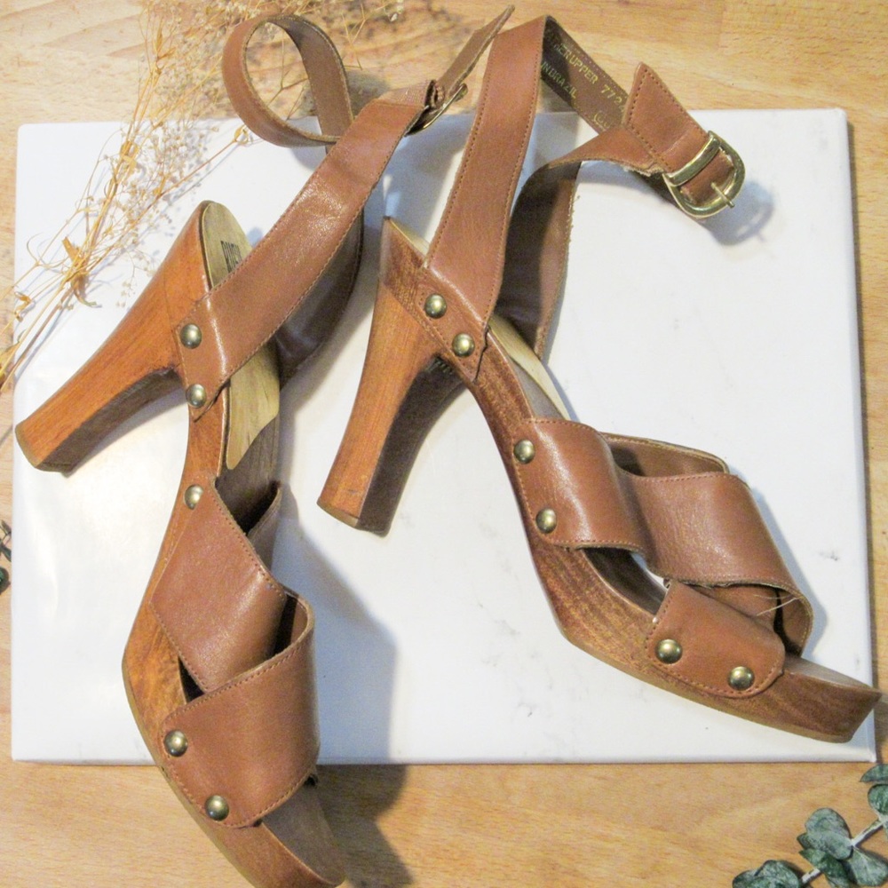 Vintage Wooden Chunky Heels